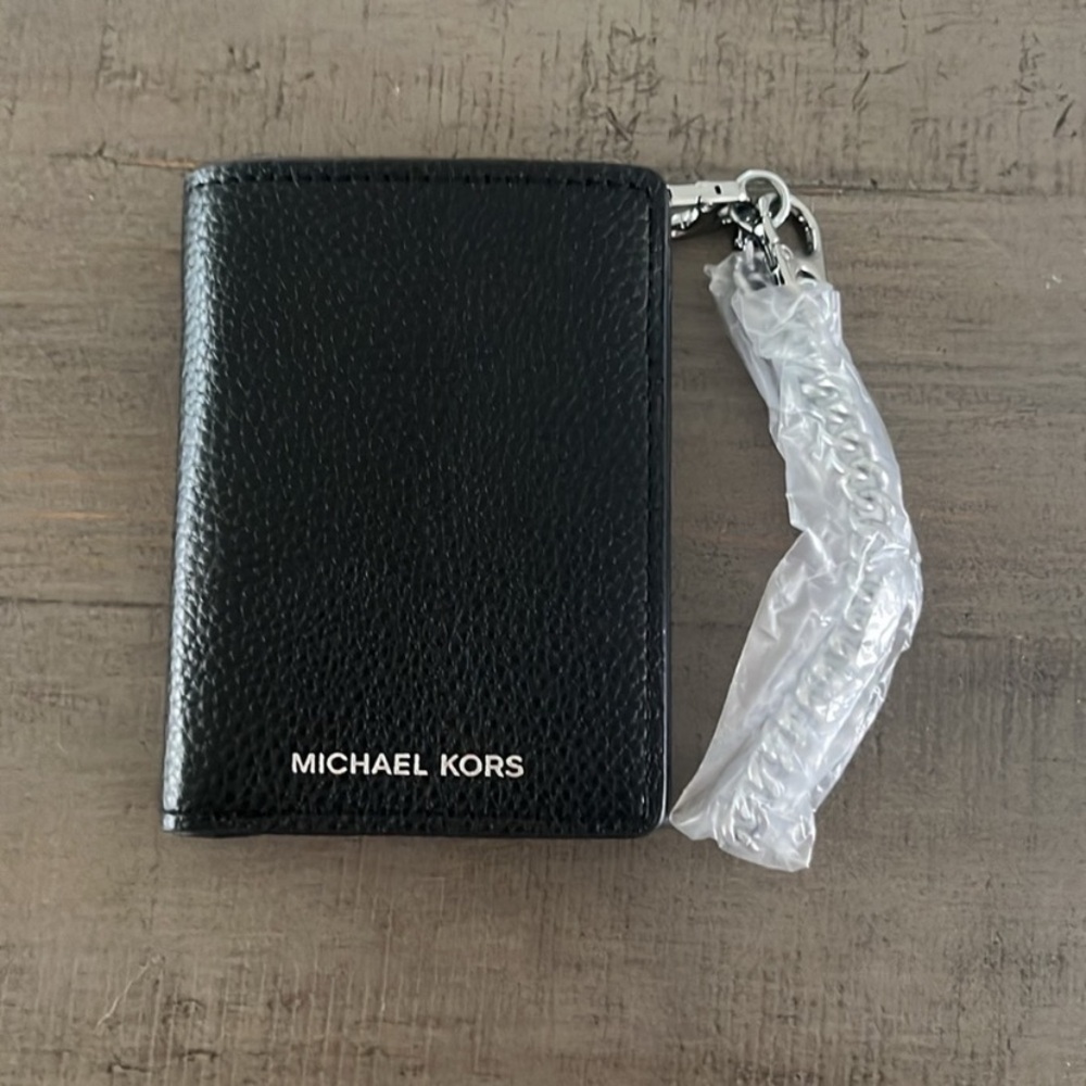 NWT: Michael Kors Men’s Wallet with Chain - Picture 2 of 5